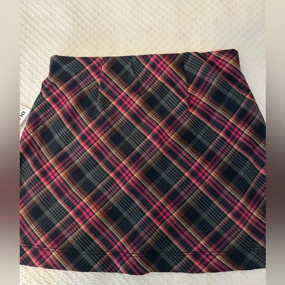 Old Navy Plaid Skirt Sz M (Girls 8) NWT